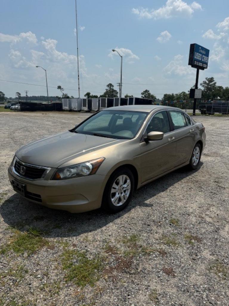 2010 Honda Accord LX-P's photo