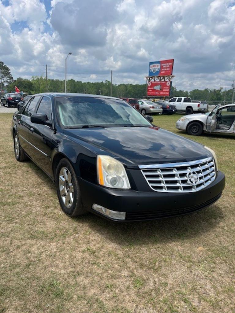2006 Cadillac DTS Luxury's photo