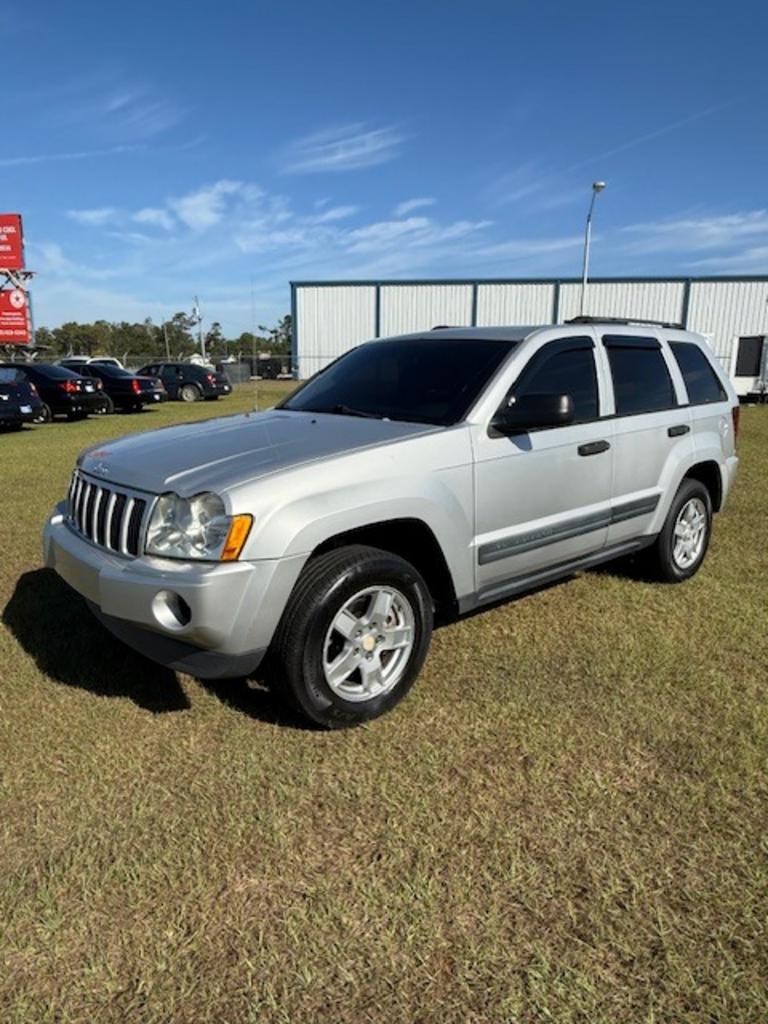 2006 Jeep Grand Cherokee Laredo's photo