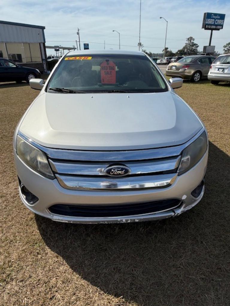 2012 Ford Fusion SE's photo