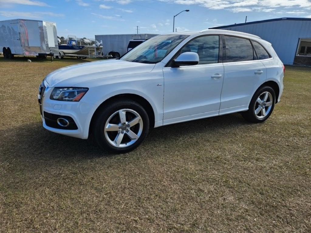 2012 Audi Q5 Premium Plus's photo