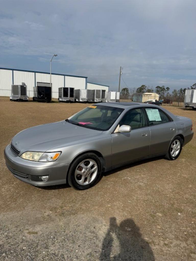 2001 Lexus ES 350 300's photo