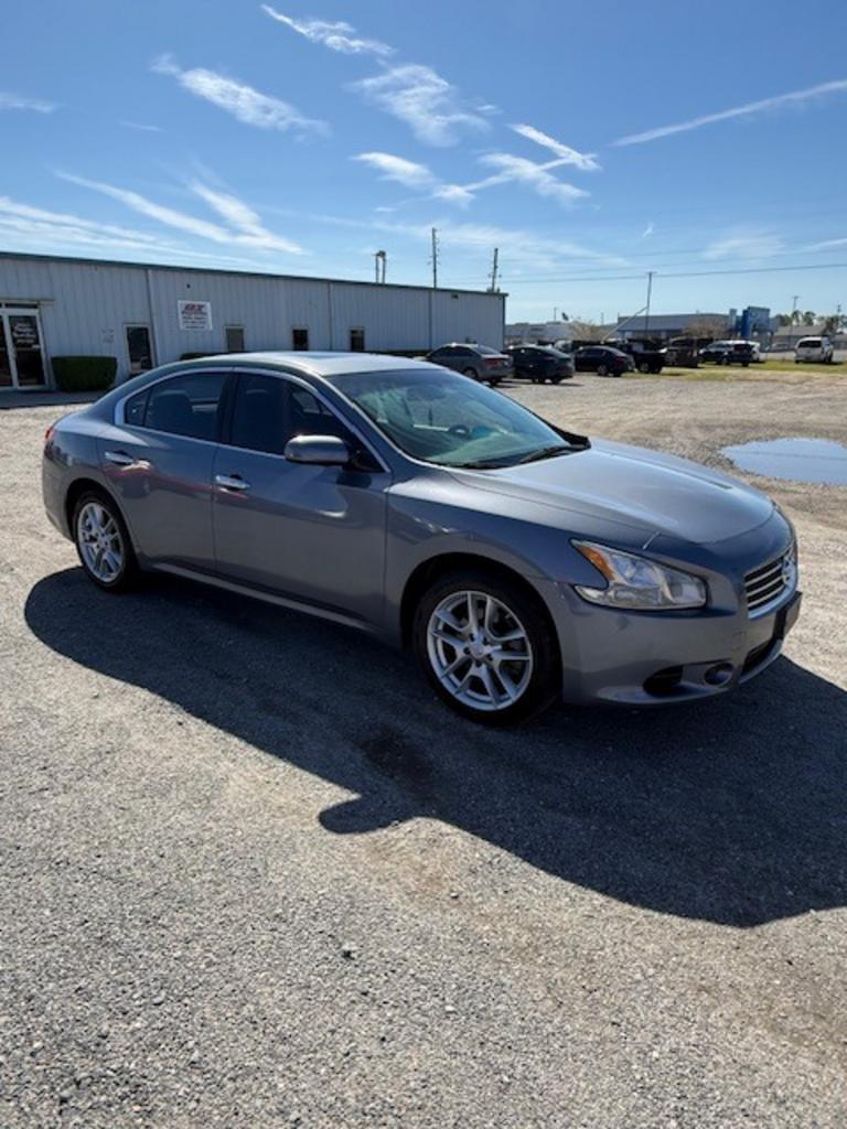 2011 Nissan Maxima 3.5 S's photo