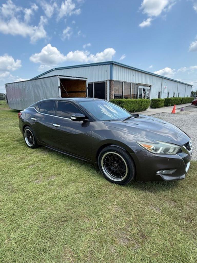 2016 Nissan Maxima 3.5 SV's photo